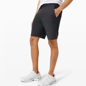 Lululemon Commission Short Classic 9" *Ventlight Mesh Obsidian